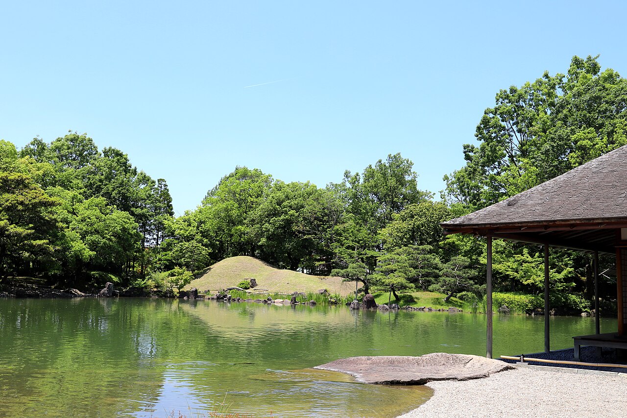 養浩館庭園