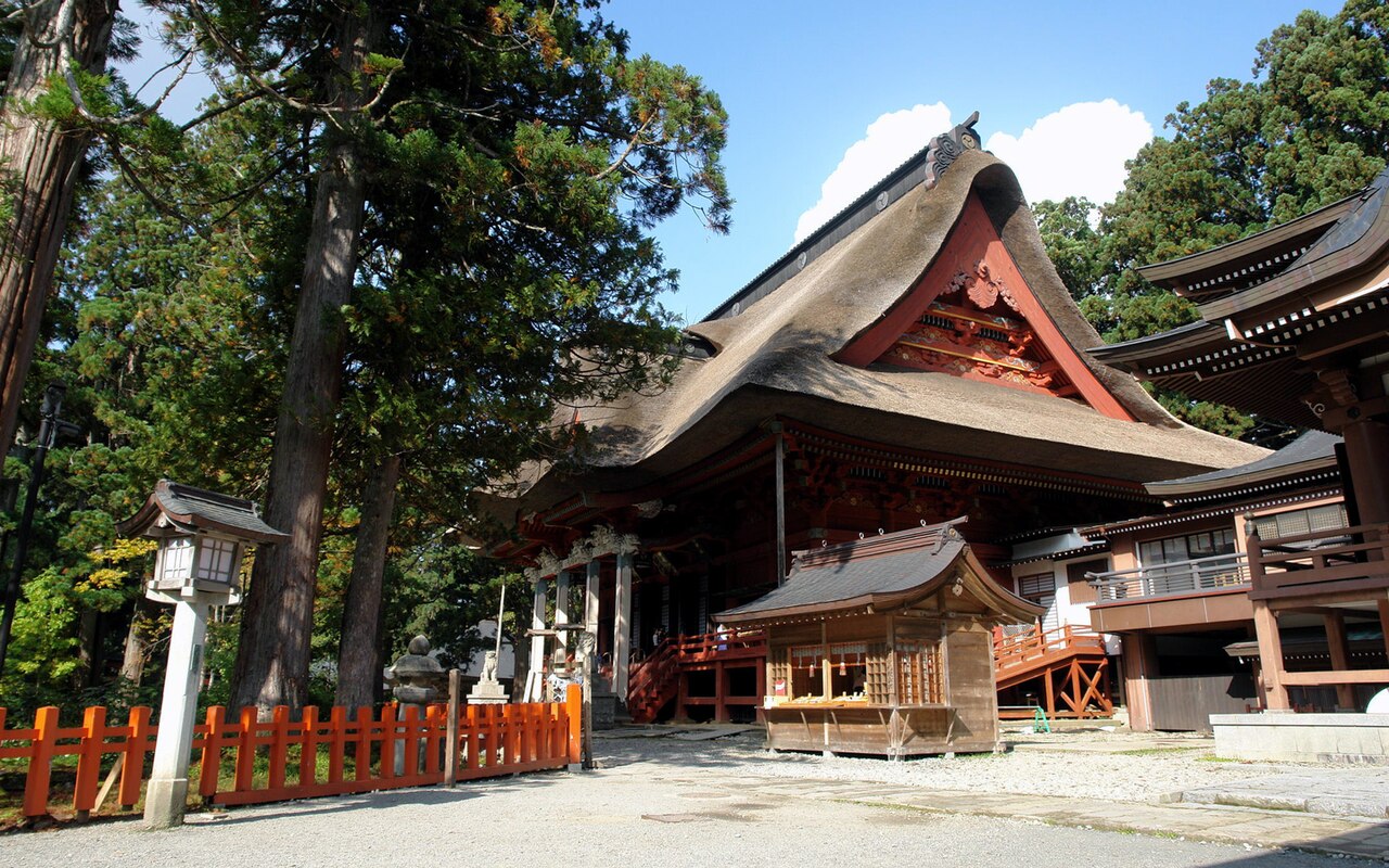 出羽神社