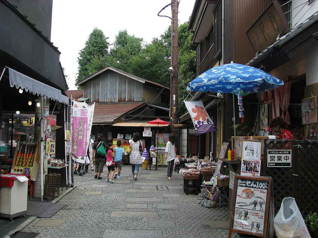 菓子屋横丁