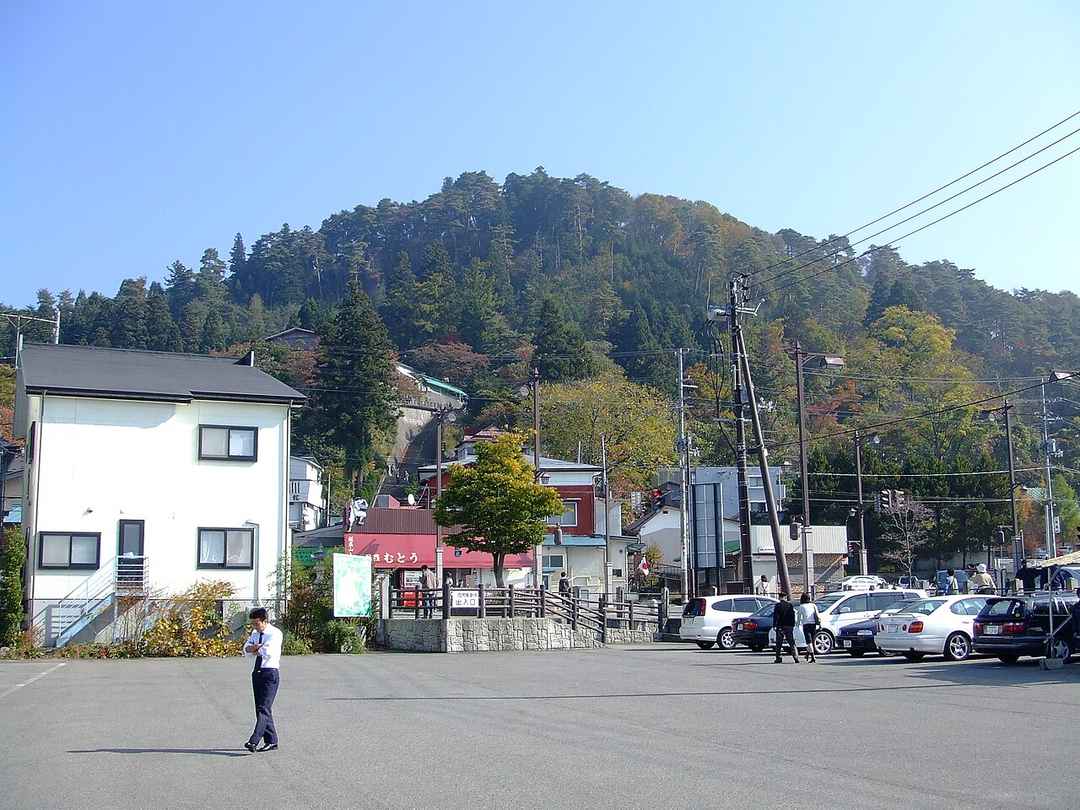 飯盛山