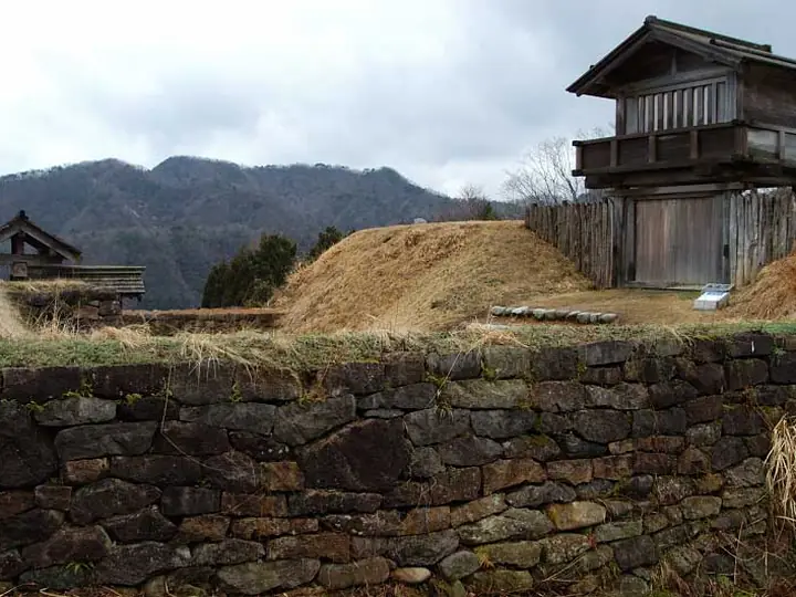 鳥越城