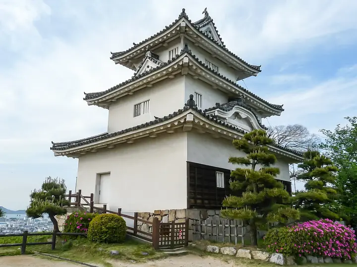 丸亀城
