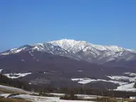 四阿山