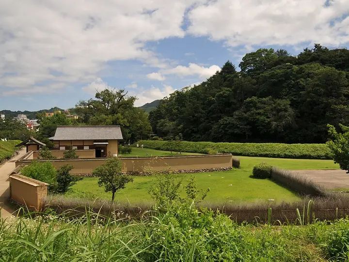 湯築城